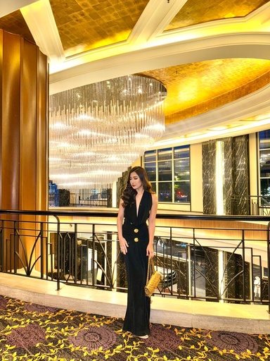 JOURDAN DRESS IN BLACK