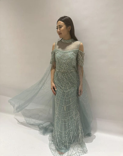 _Halterneck Beaded Dress With Sleeve in Tuquoise